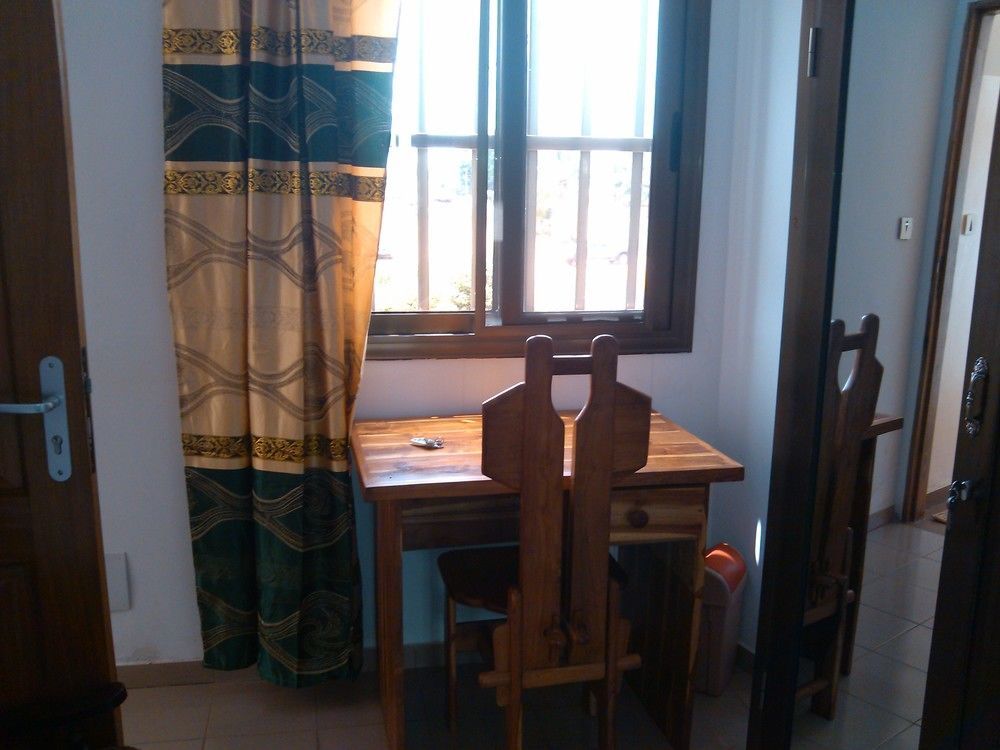 Marys Guest House Lomé Exterior foto